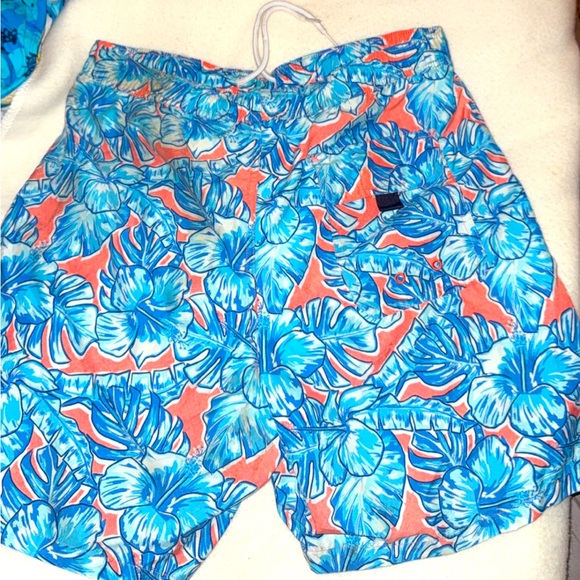 Vineyard Vines Chappy Swim Trunks small lined 7” - Picture 5 of 5